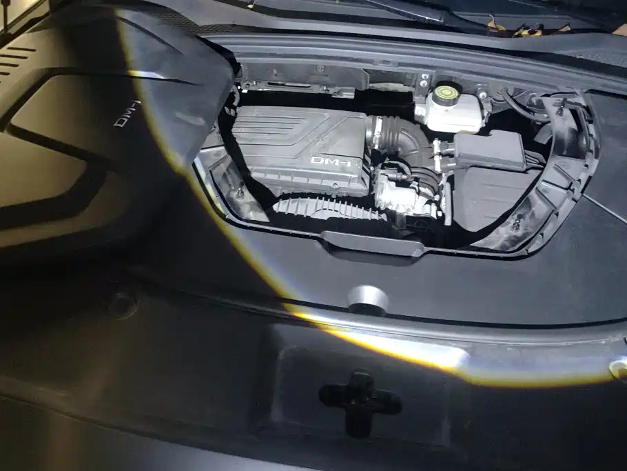 BYD Qin PLUS 2023 — фото 10