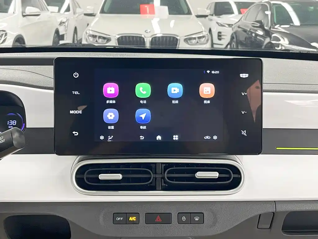 Geely Galaxy Panda 2025 — фото 11