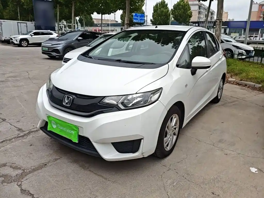Honda Fit 2016 — фото 1