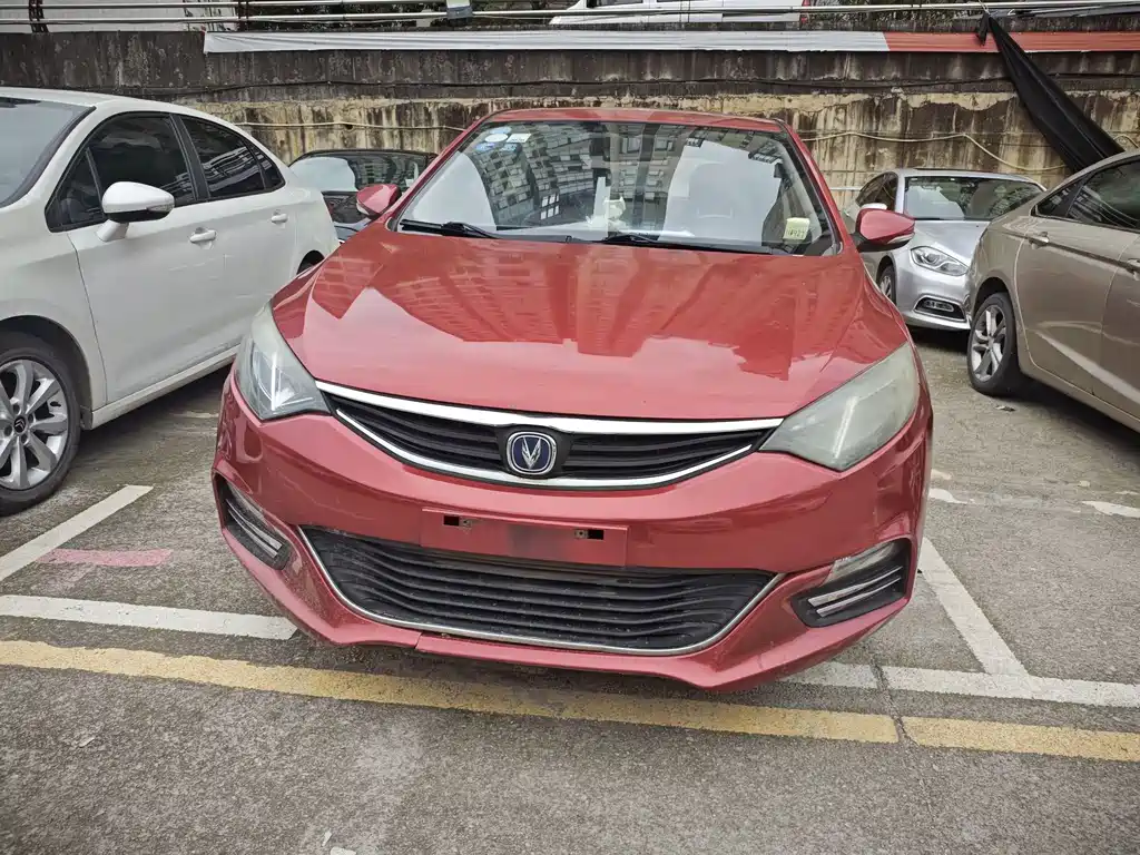 Changan Eado XT 2016 — фото 2