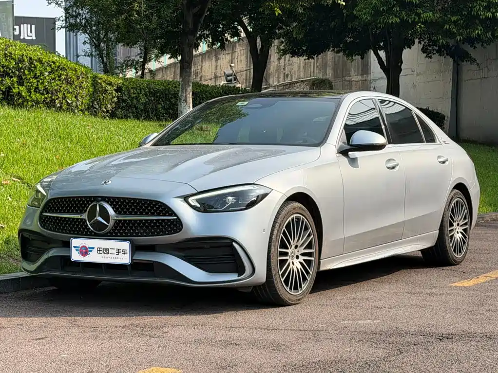 Mercedes-Benz C-Class 2022 — фото 1