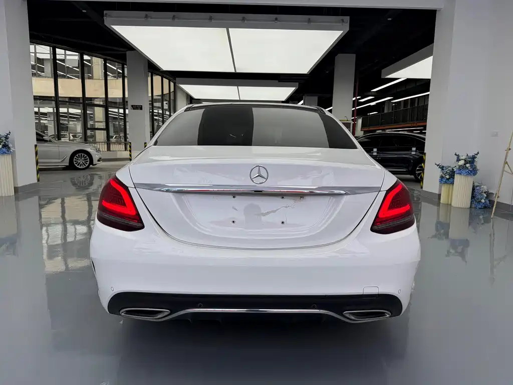 Mercedes-Benz C-Class 2020 — фото 14