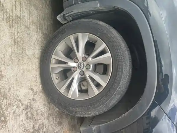 Toyota Highlander 2021