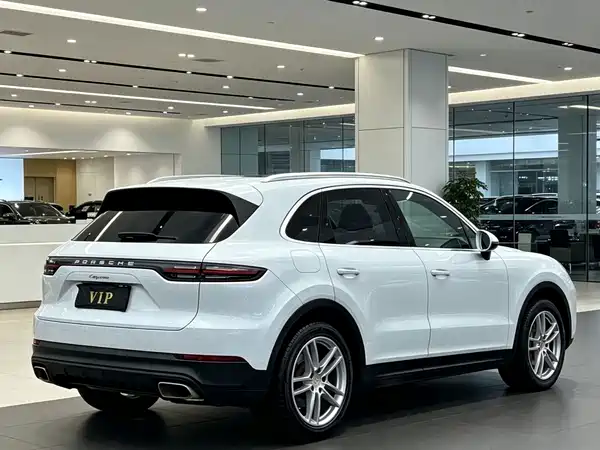 Porsche Cayenne 2019
