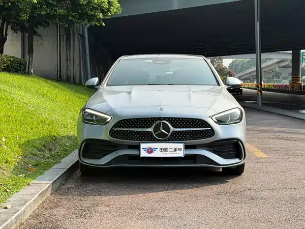 Mercedes-Benz C-Class 2022