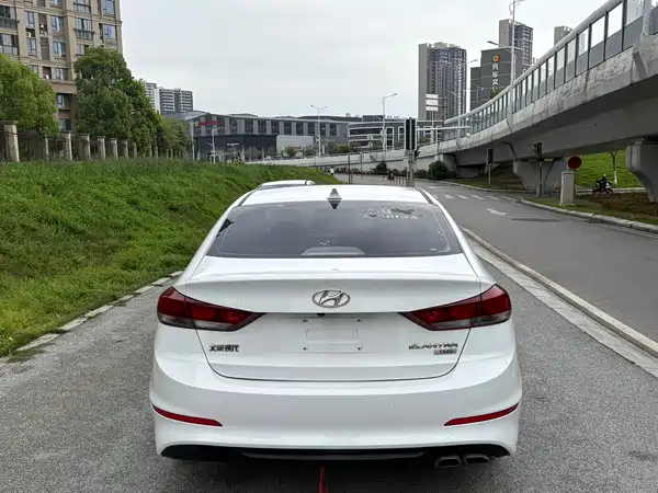 Hyundai Celesta 2018