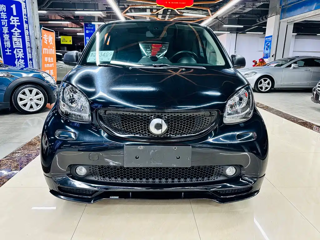 smart Fortwo 2018 — фото 8