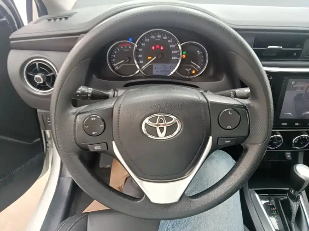 Toyota Levin 2017 — фото 11