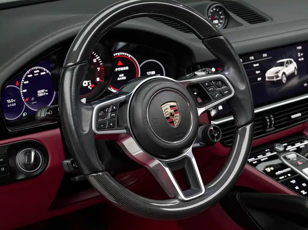 Porsche Cayenne 2023 — фото 14