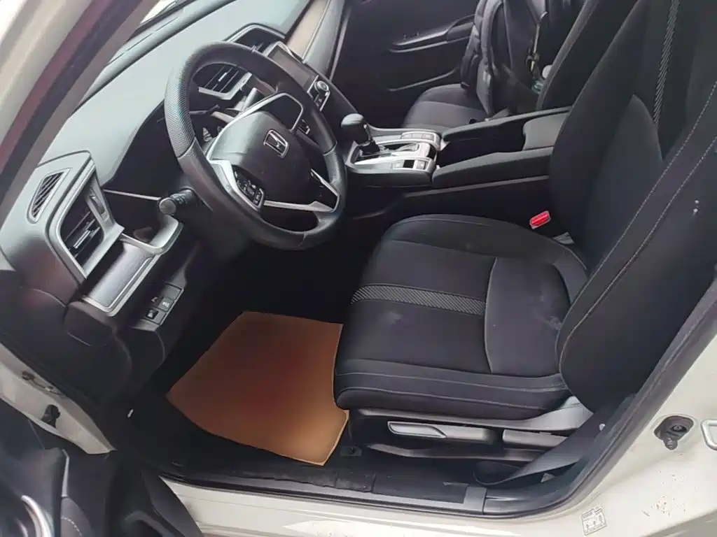 Honda Civic 2019 — фото 15