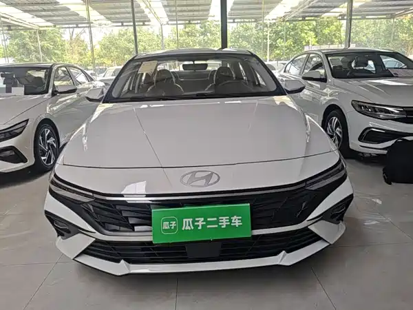 Hyundai Elantra 2026