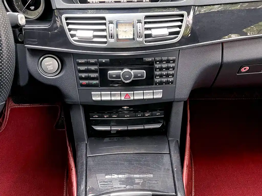 Mercedes-Benz E-Class 2015 — фото 10