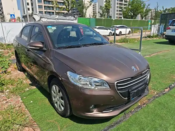 Peugeot 301 2014