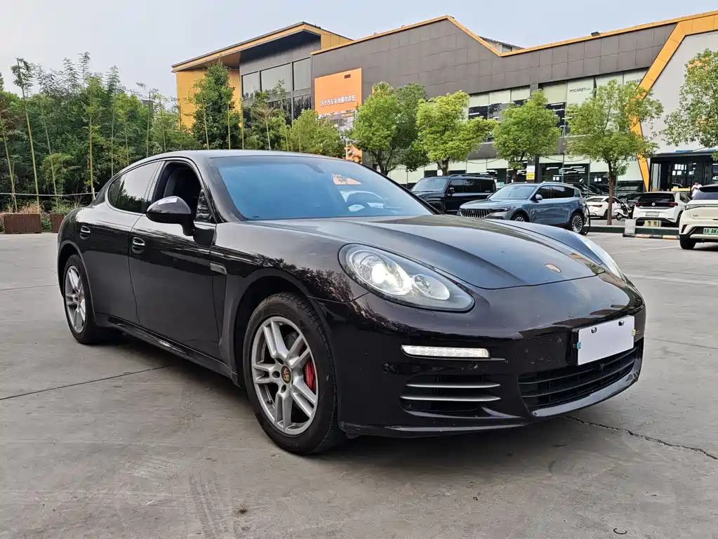 Porsche Panamera 2015 — фото 3