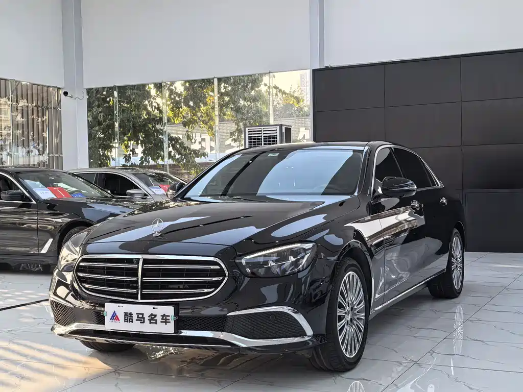 Mercedes-Benz E-Class 2023 — фото 1