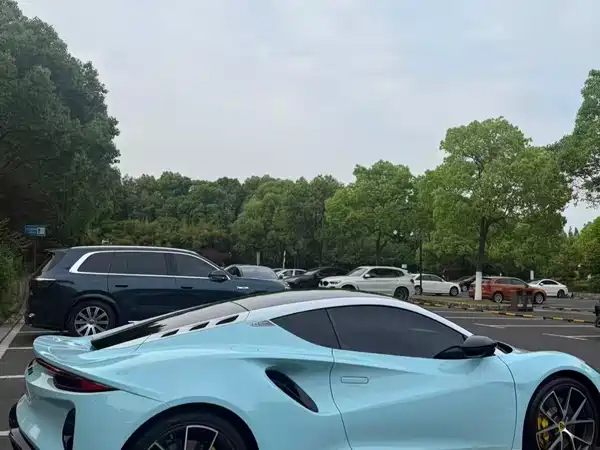 Lotus EMIRA 2024