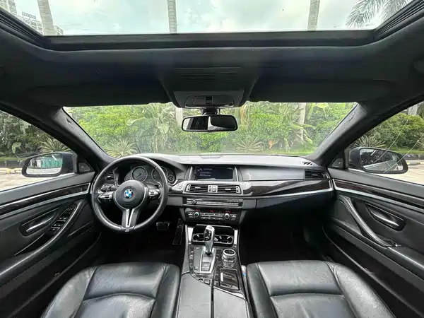 BMW 5 Series 2012