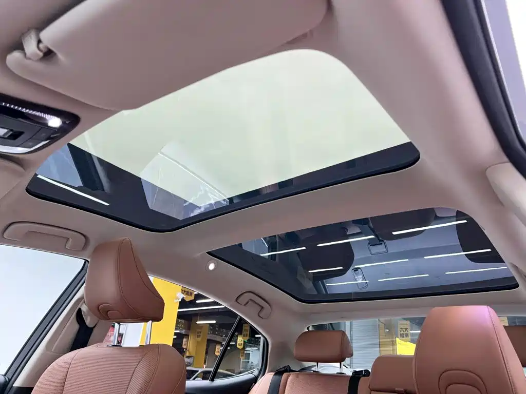 Toyota Camry 2025 — фото 15