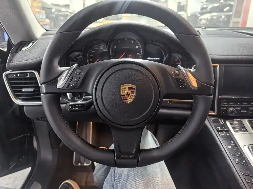 Porsche Panamera 2016 — фото 6