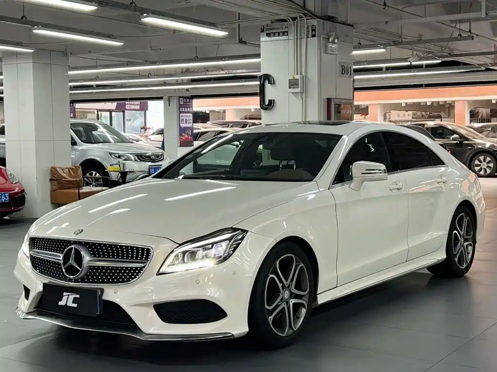 Mercedes-Benz CLS 2017 — фото 1