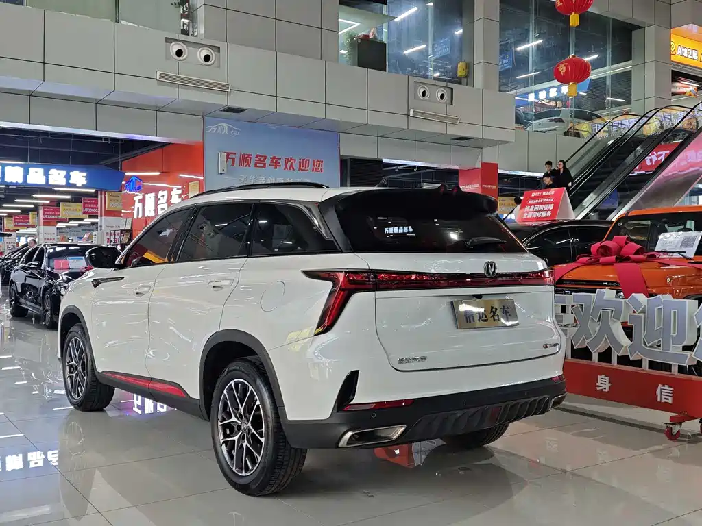 Changan CS75 PLUS 2022 — фото 17