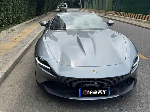 Ferrari Roma 2022