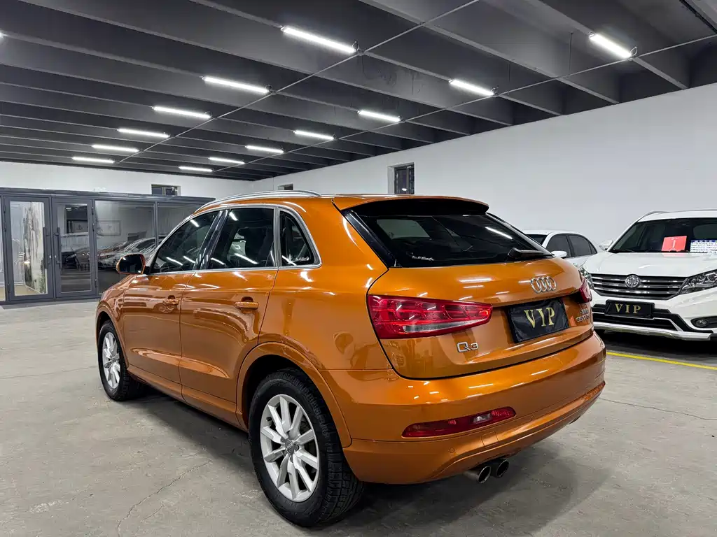 Audi Q3 2014 — фото 5