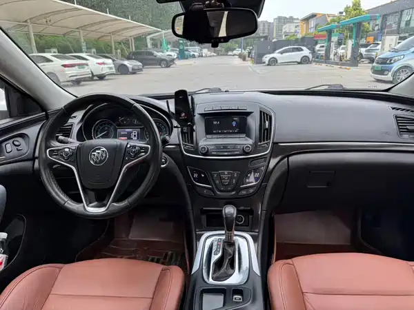 Buick Regal 2014