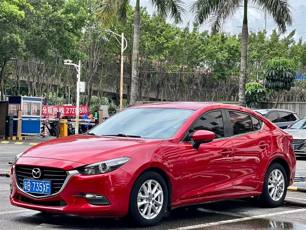 Mazda 3 Axela 2018 — фото 1