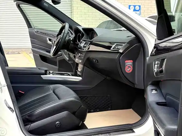 Mercedes-Benz E-Class 2016