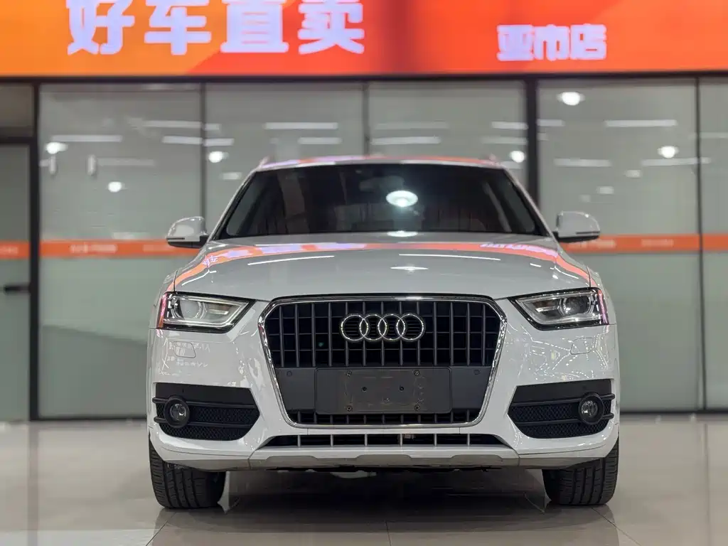 Audi Q3 2015 — фото 2
