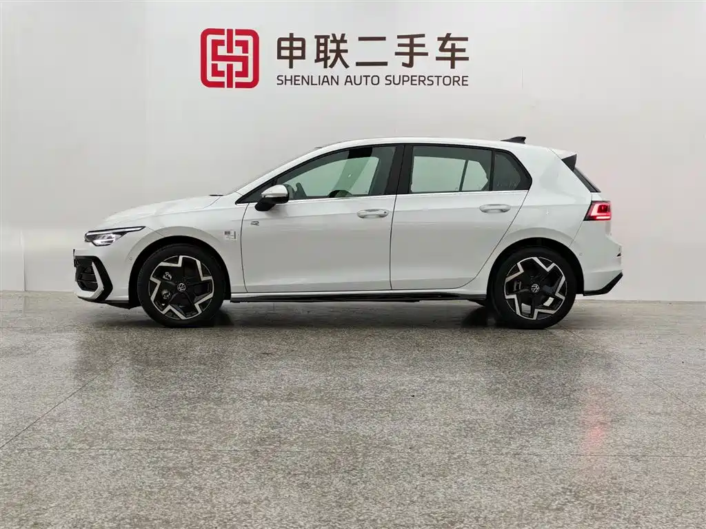 Volkswagen Golf 2026