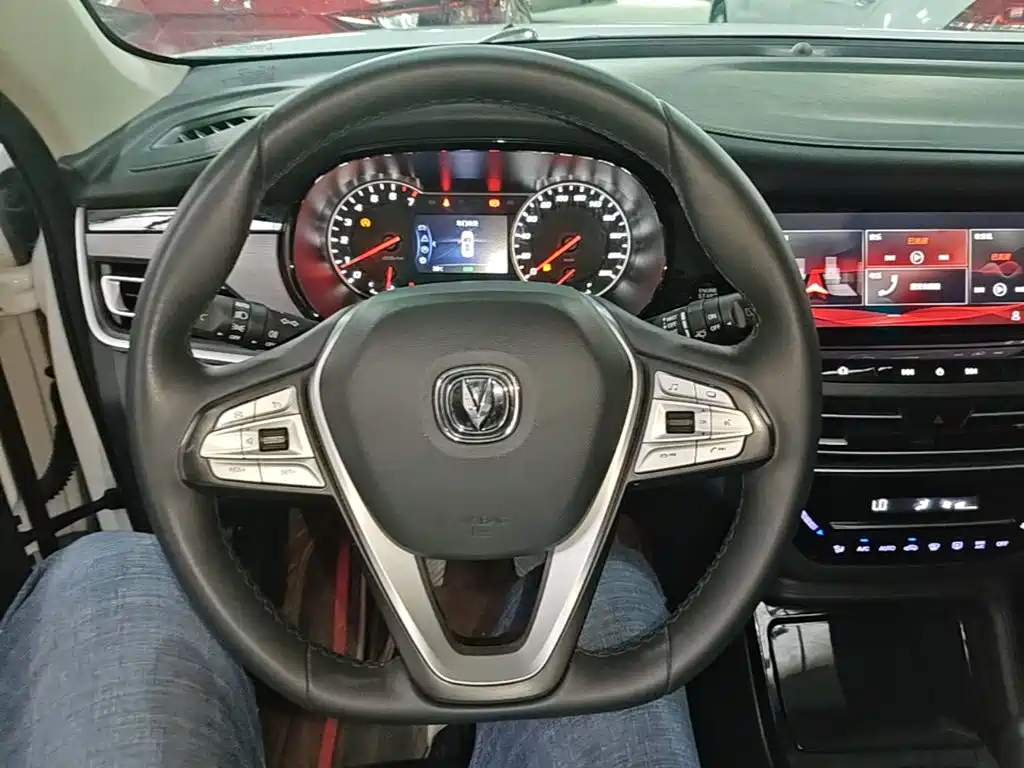 Changan CS35PLUS 2022 — фото 11