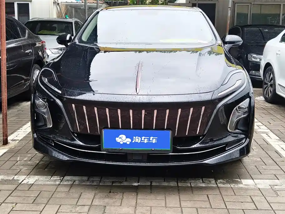 Hongqi E-QM5 2023 — фото 2