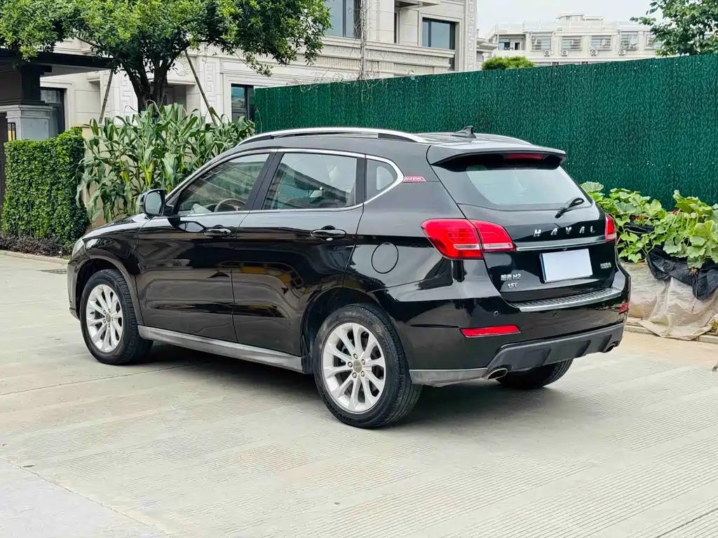 Haval H2 2017 — фото 10