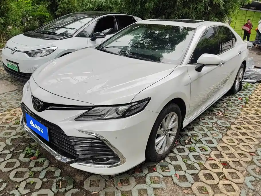 Toyota Camry 2024