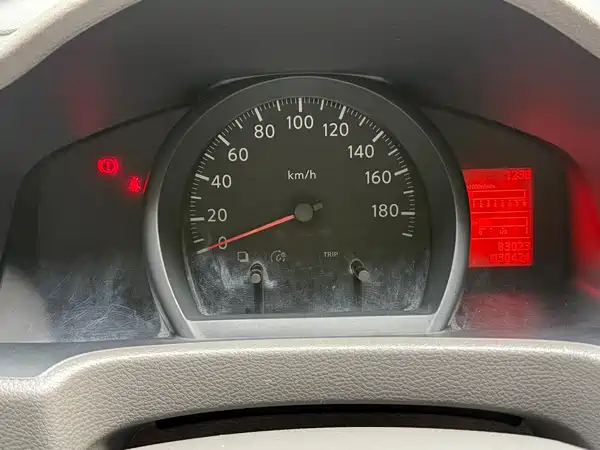 Nissan NV200 2017