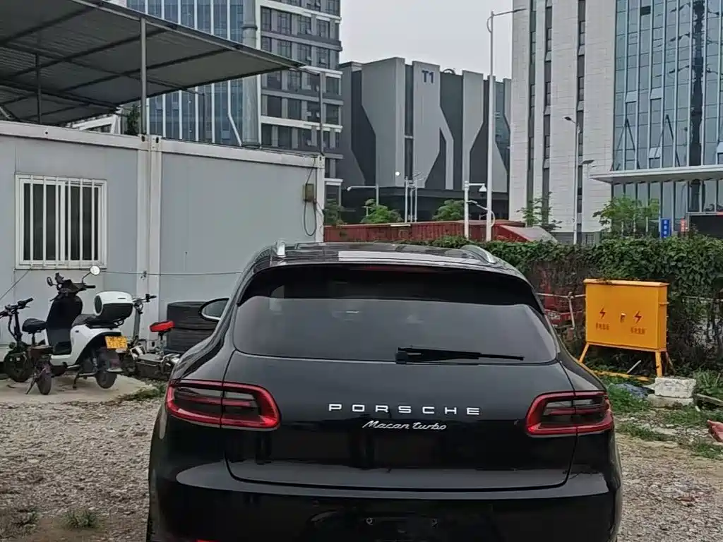 Porsche Macan 2015 — фото 3