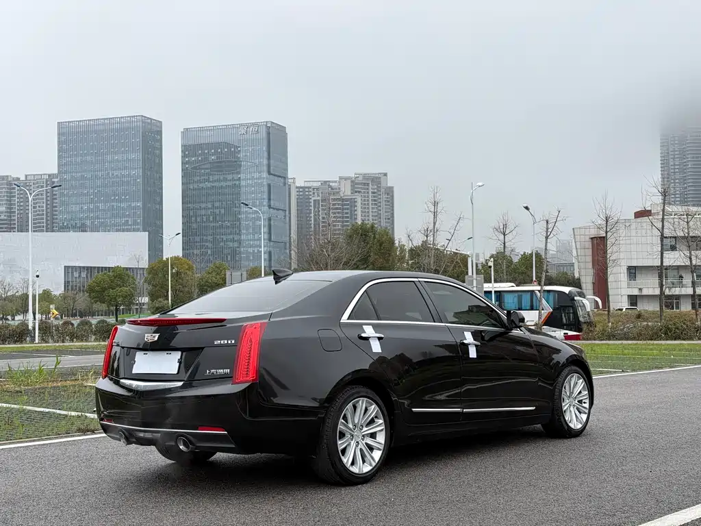 Cadillac ATS-L 2019 — фото 13