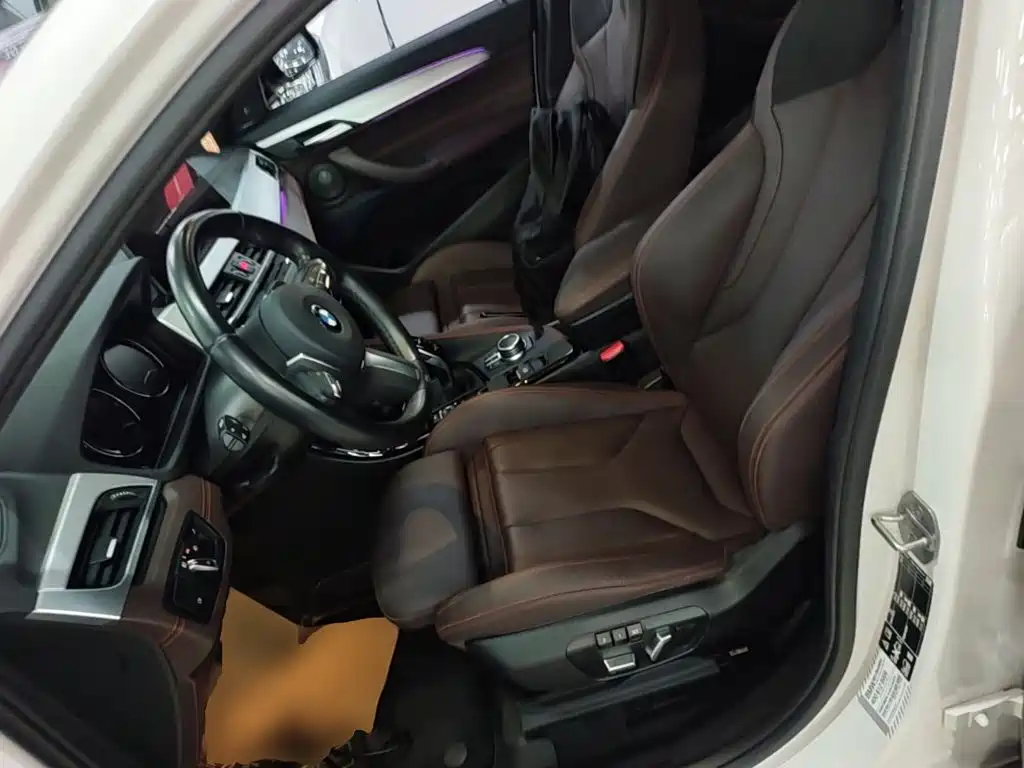 BMW X2 2023 — фото 15