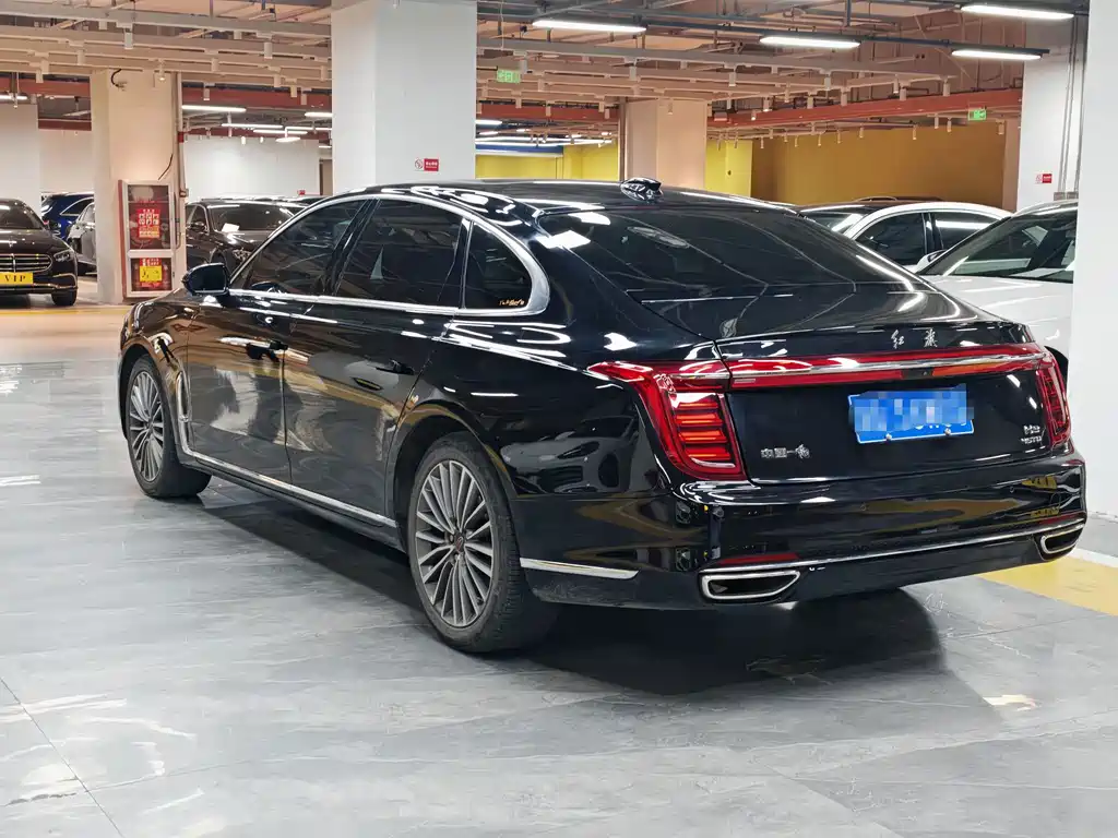 Hongqi H9 2022 — фото 15