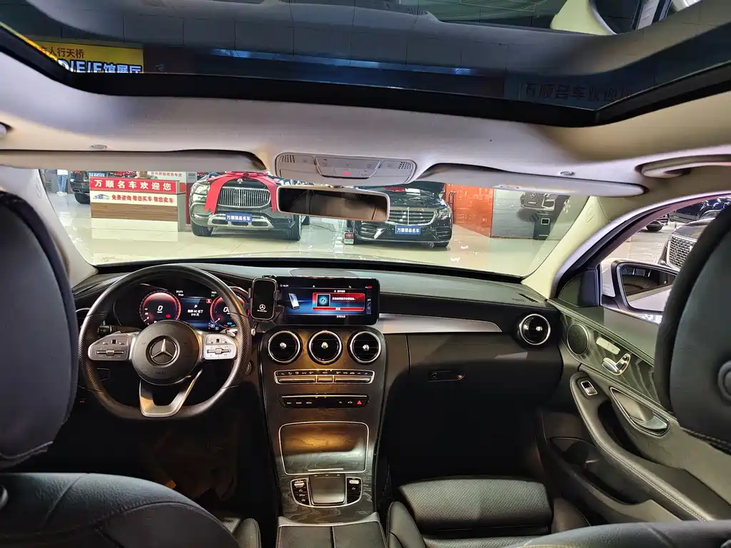Mercedes-Benz C-Class 2020 — фото 21