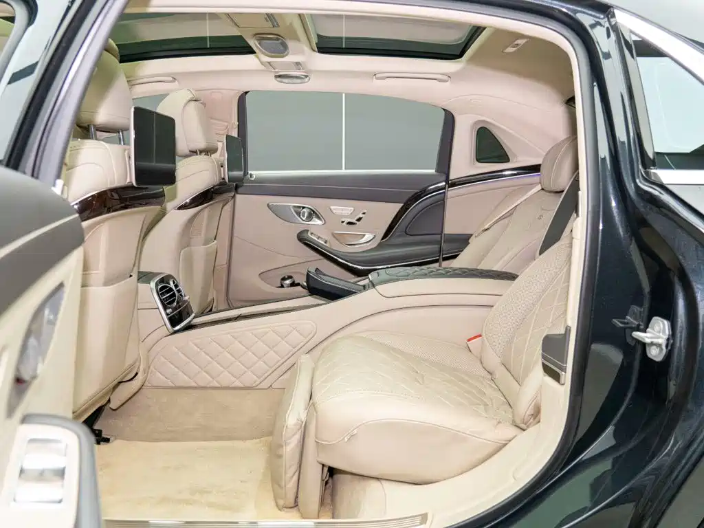 Mercedes-Benz Maybach S-Class 2019 — фото 11