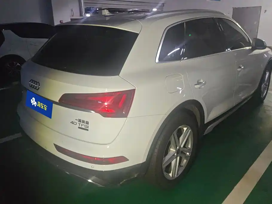 Audi Q5L 2023 — фото 3