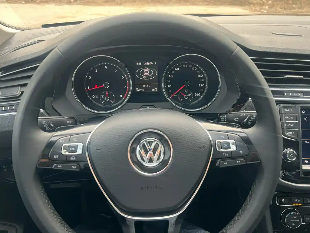 Volkswagen Tiguan L 2018 — фото 7