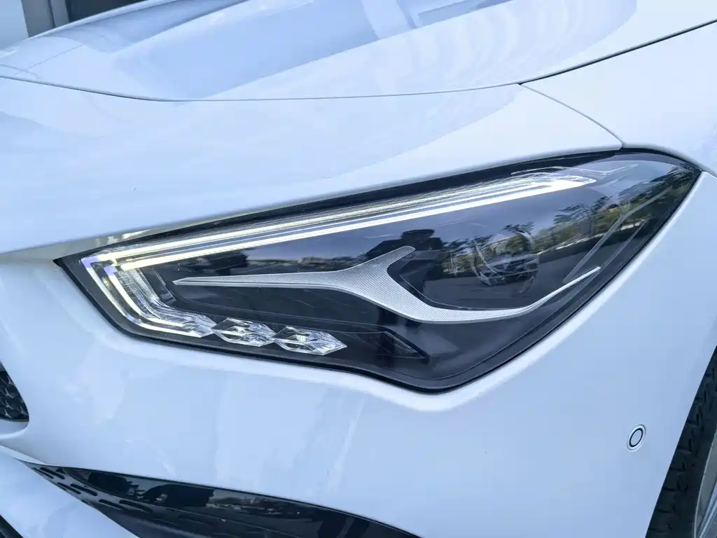 Mercedes-Benz CLA 2023 — фото 6
