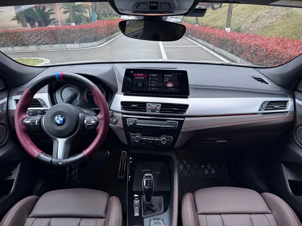 BMW X2 2023 — фото 10