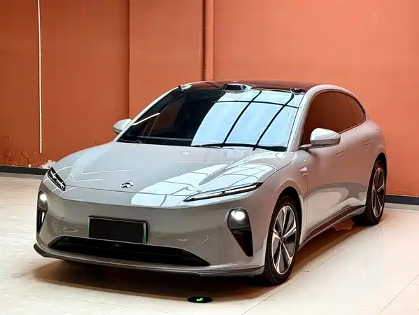 NIO ET5T 2023