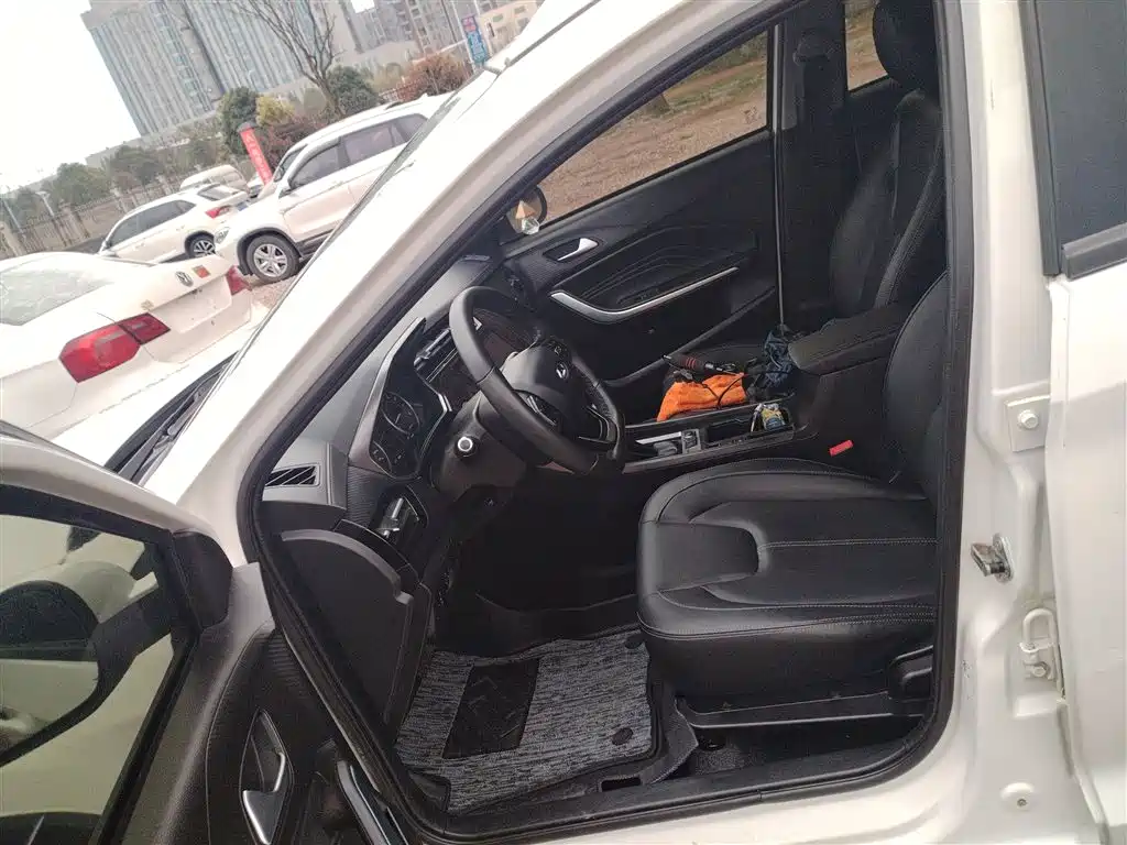 Chery Tiggo 3x 2021 — фото 16