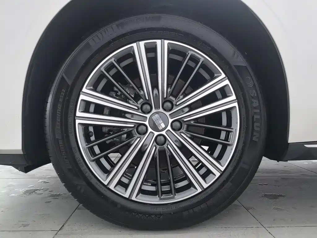 Geely Galaxy Star 6 2025 — фото 17